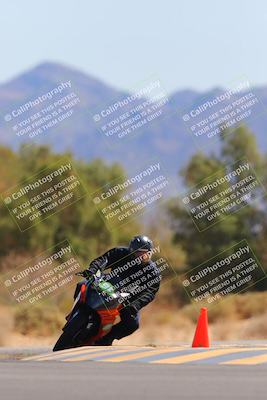 media/Mar-24-2025-Moto Forza (Mon) [[57ce5c5cff]]/2-Intermediate Group/Session 3 Turn 7/